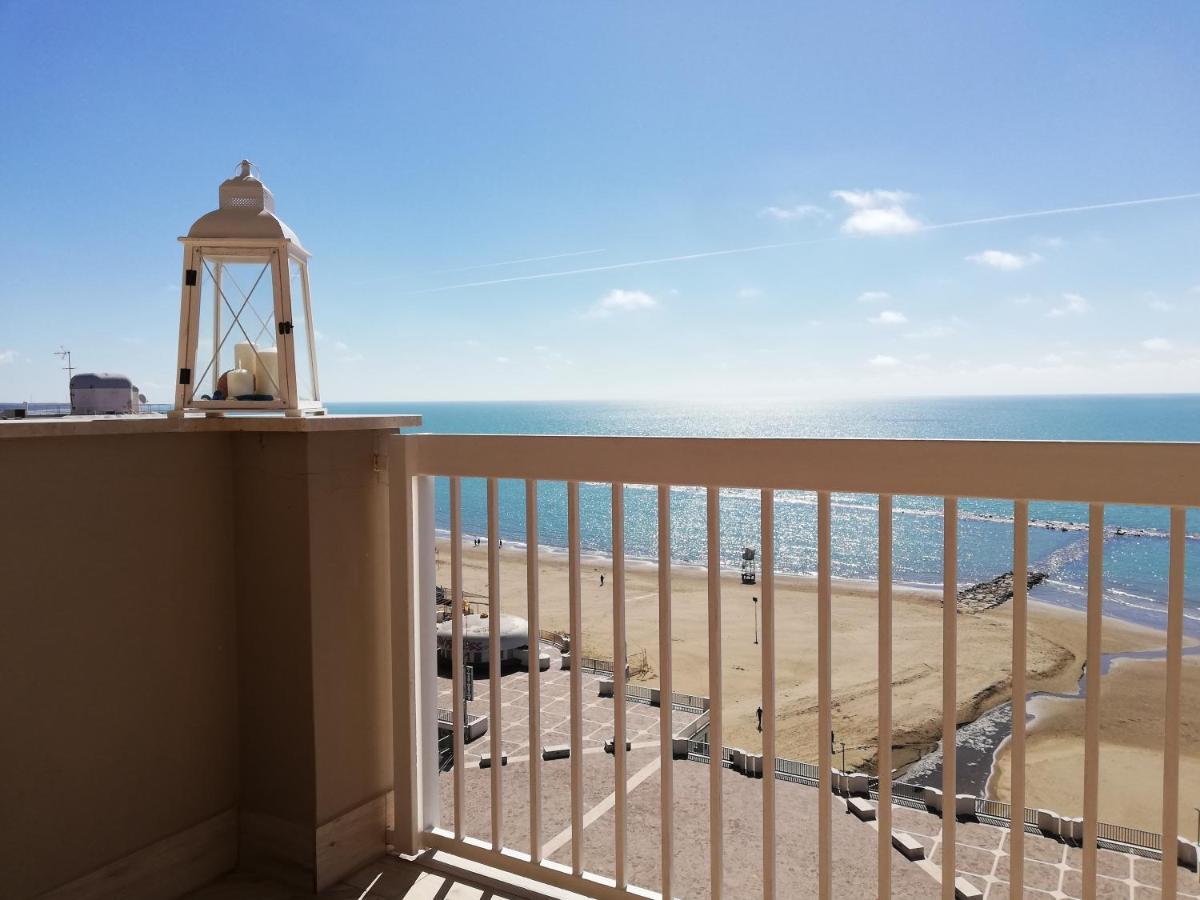 La Terrazza Sul Tirreno Lejlighed Nettuno Eksteriør billede